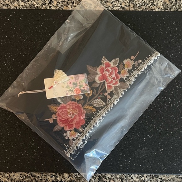 Johnny Was Paola Leggings Embroidered Floral Black Small - Picture 6 of 6